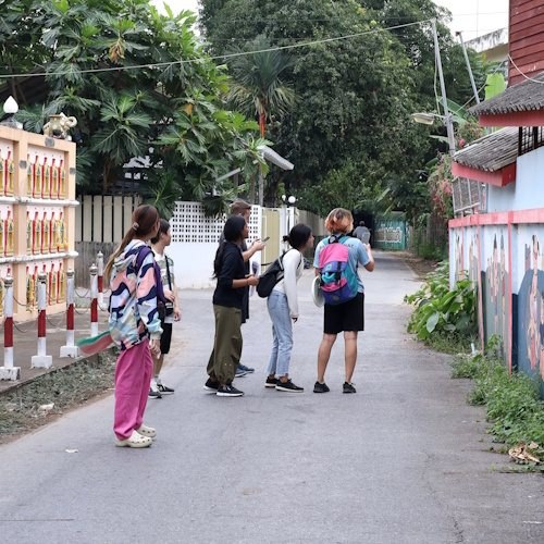 Alley in a historic Bangkok neighbourhood — unusual Bangkok, off the beaten path
